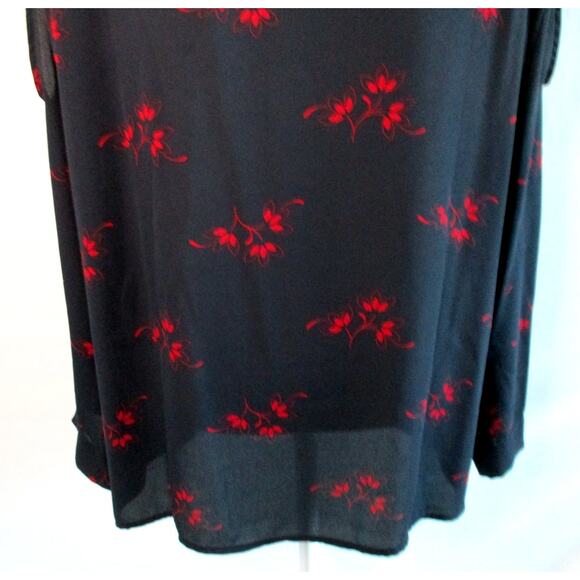 Loft Women's Blue & Red Floral Print Peek A Boo Shoulder Shirt Size XL - Picture 7 of 9